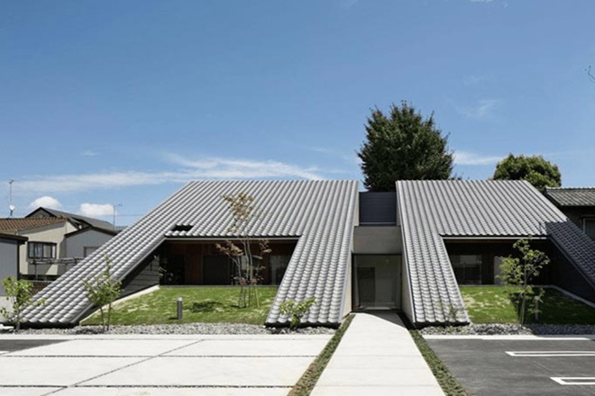 Self-built herringbone metal roofing design